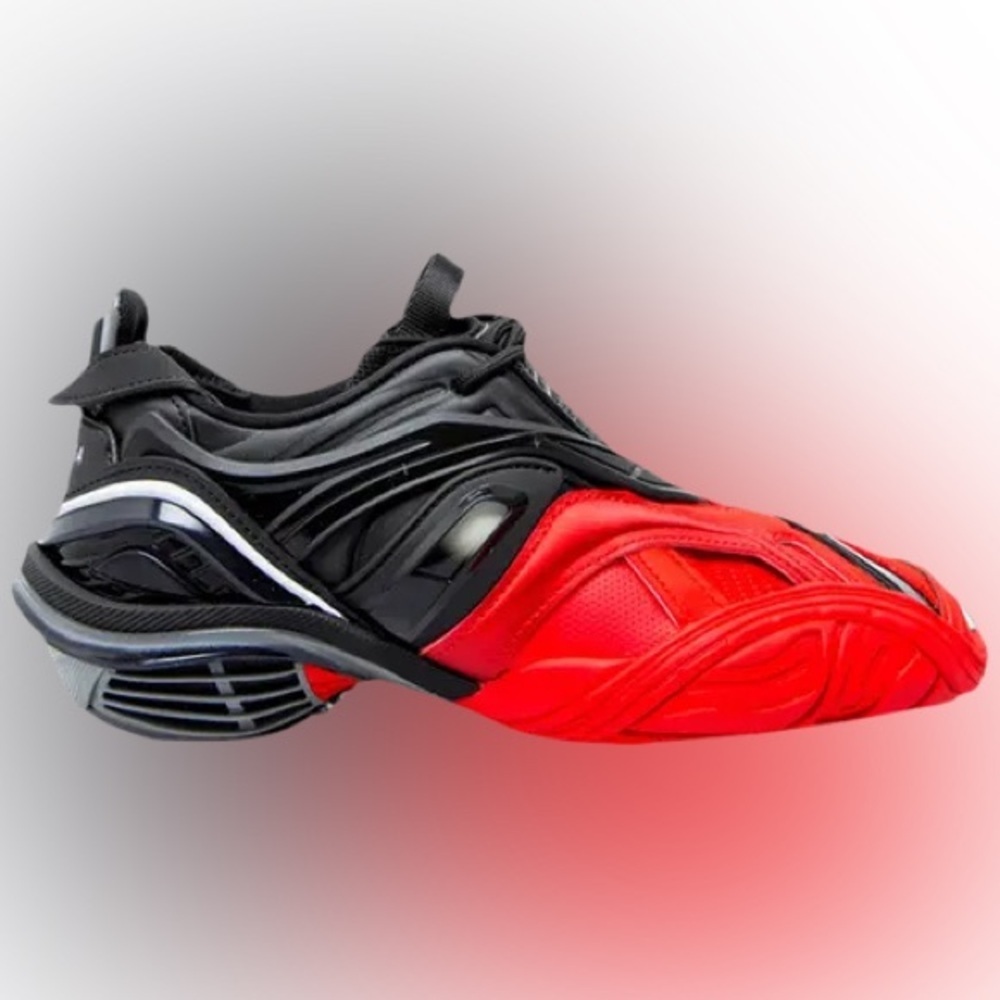 Authentic Balenciaga Tyrex Sneakers in Red/Black Rubber Womens 37 EU (7) NIB